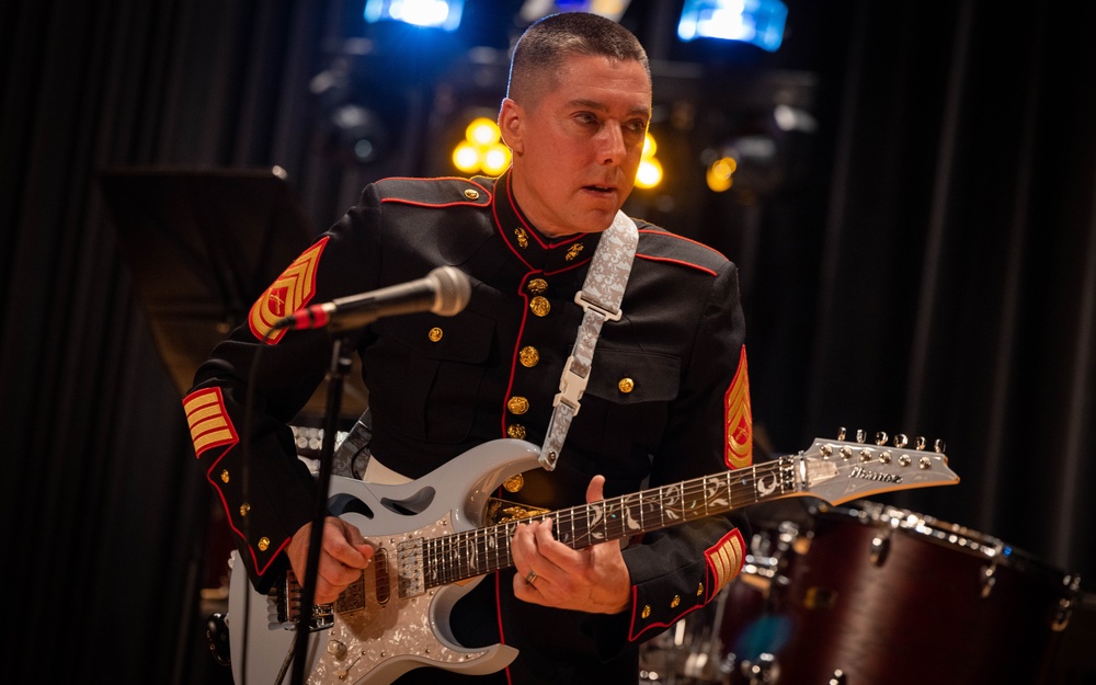 Marine Corps Base Quantico hosts annual Holiday Concert at Little Hall