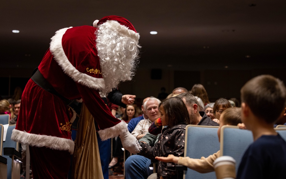 Marine Corps Base Quantico hosts annual Holiday Concert at Little Hall