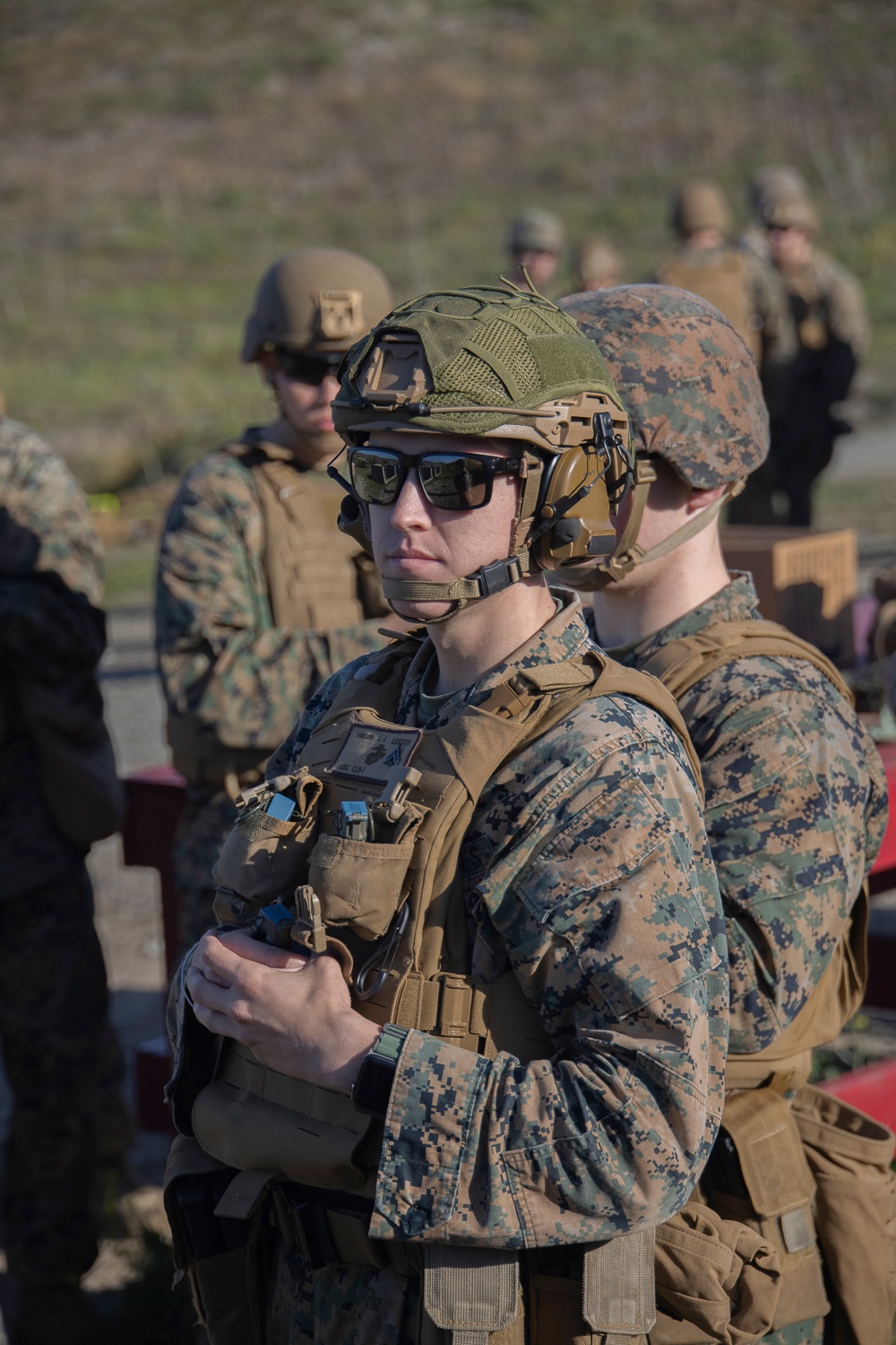 1st Maintenance Battalion Headquarters Conducts Grenade Range