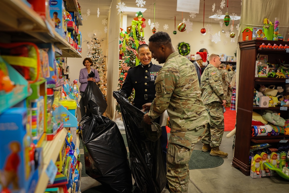 Lt. Gen. Retired Arthur Gregg among cherished guests at Holiday Helper Open House