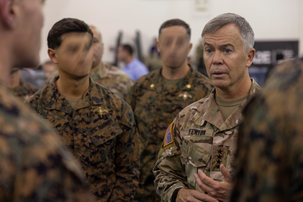 U.S. SOCOM personnel, U.S. Representatives meet for House SOF Caucus