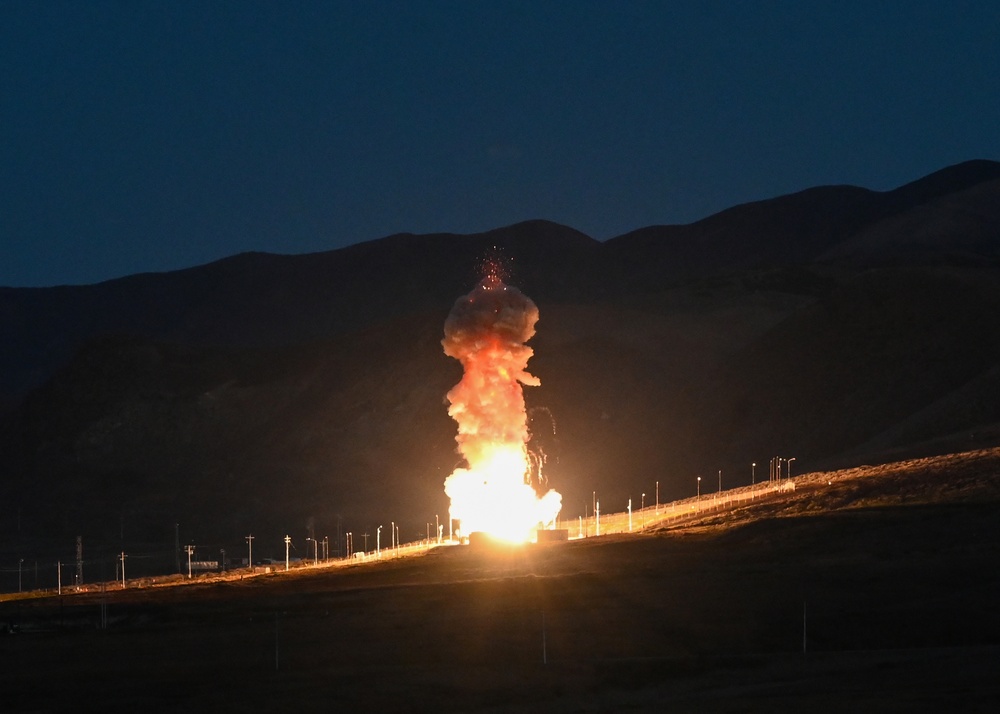 FTG-12 GROUND-BASED INTERCEPTOR LAUNCHES FROM VSFB