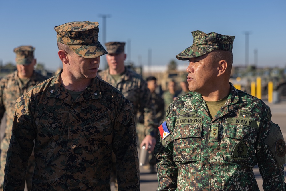 Philippine Marines visit 3rd AA Bn.