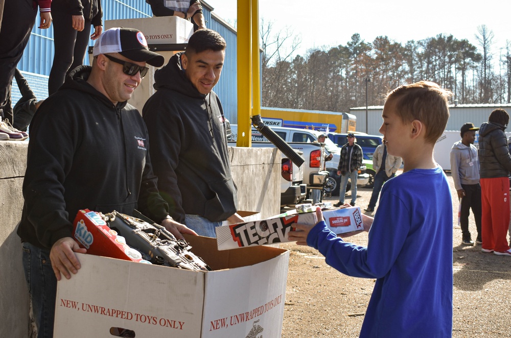 Fredericksburg Toys for Tots donation drive