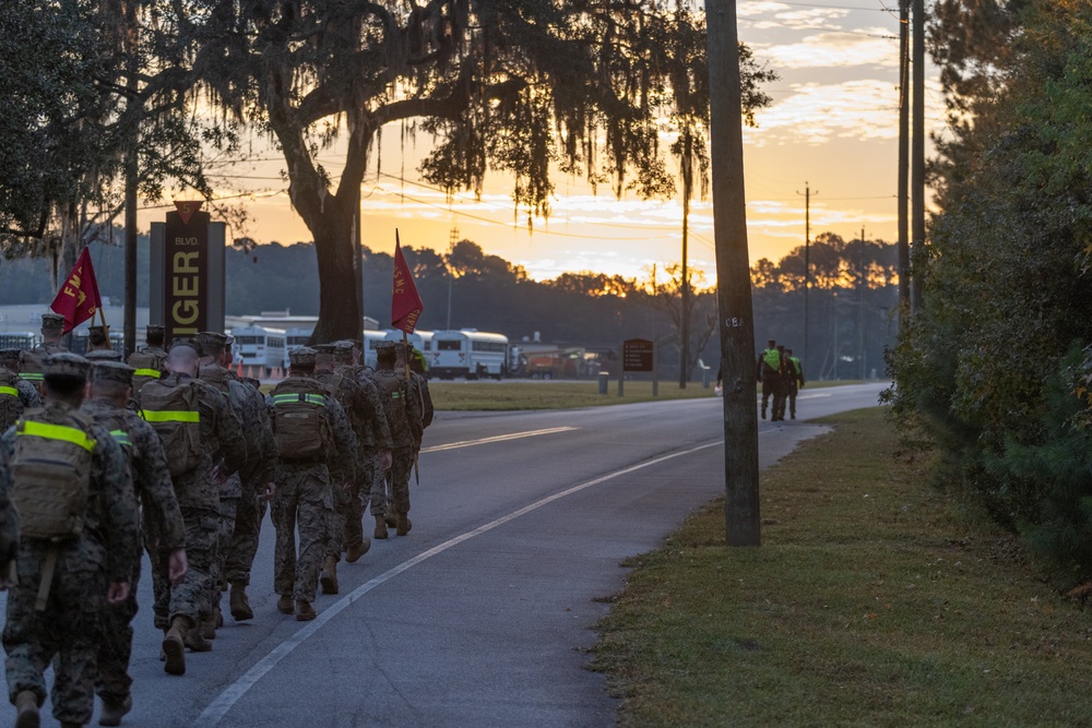 H&amp;HS and CLC-23 conduct a hike