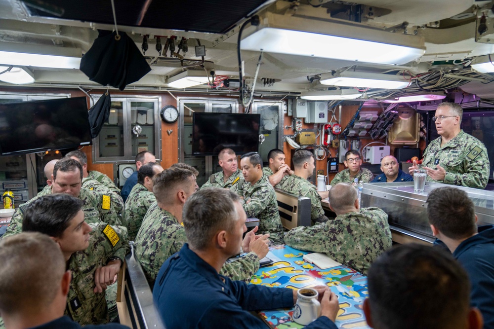 SUBPAC Visits Guam Units