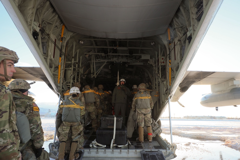 VMGR-153 Personnel Air Drop