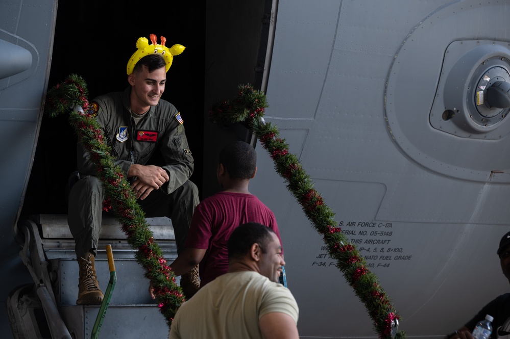 15th Wing Keiki Holiday Party