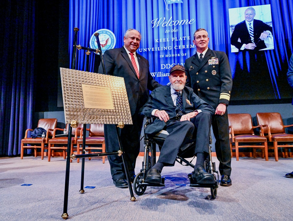 SECNAV Del Toro Honors Former Navy Secretary Middendorf at Keel Plate Ceremony