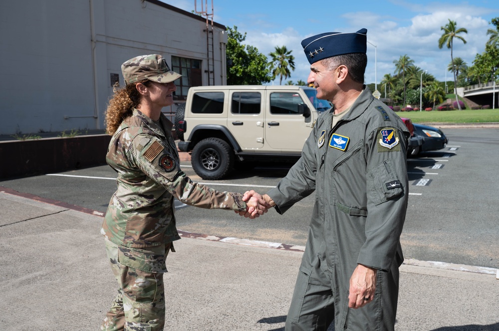 11th Air Force Commander visits 15th Wing