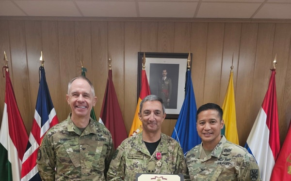 NATO general officer receives high-level U.S. award