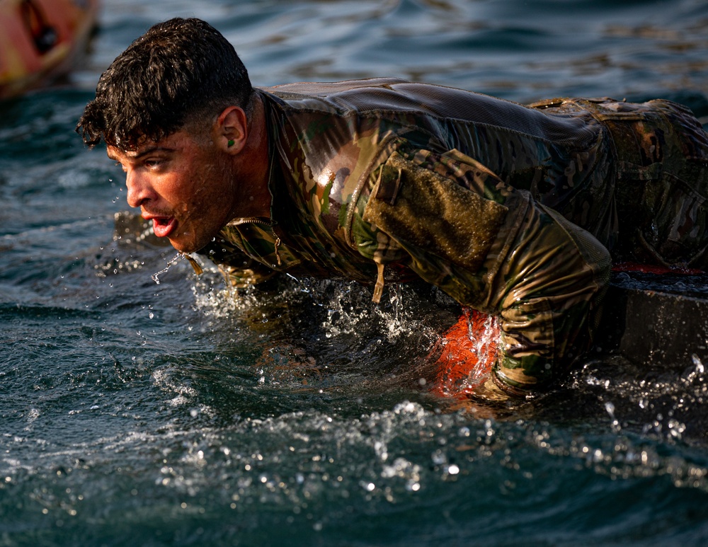 French Desert Commando Course 2023 - Water Obstacle Course