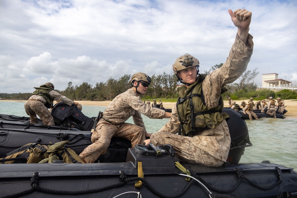 Battalion Landing Team 1/1’s Bravo Company conducts Boat Raid on Kin Blue Beach