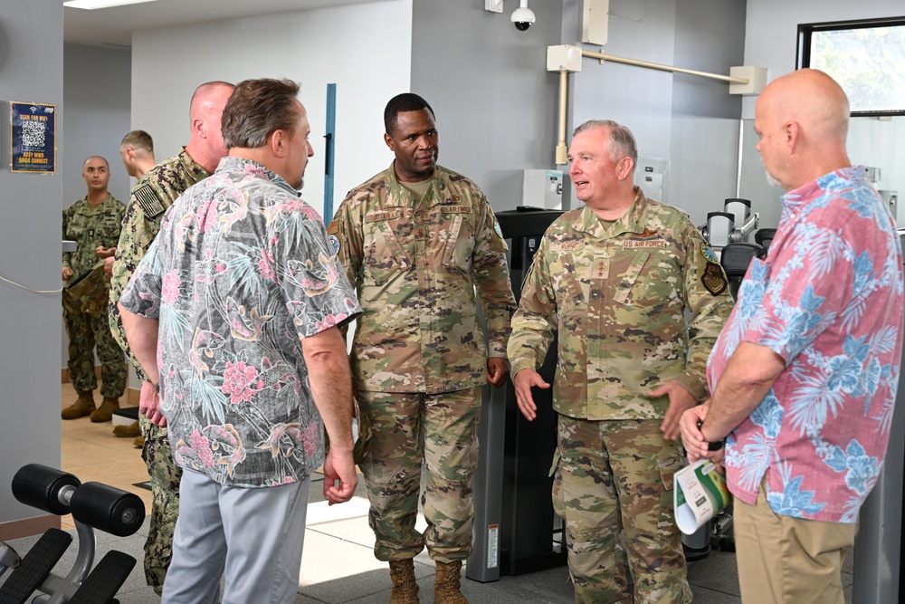 General Rupp Visits White Beach Naval Facility