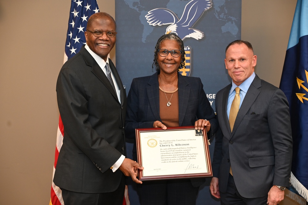 Wilcoxon receives Presidential Rank Award
