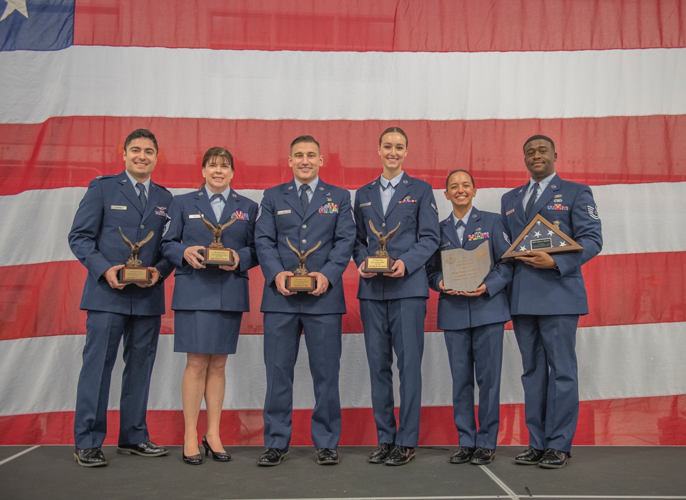 180FW Celebrates Outstanding Airmen of the Year Awards