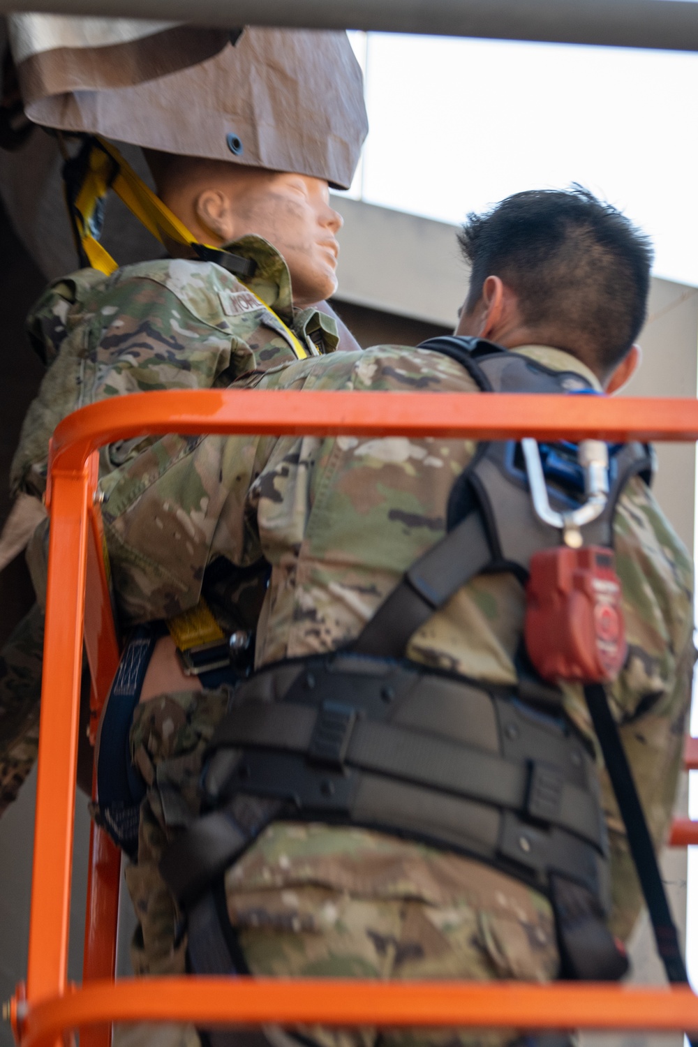 1 SOCES performs a fall protection exercise at Hurlburt Field
