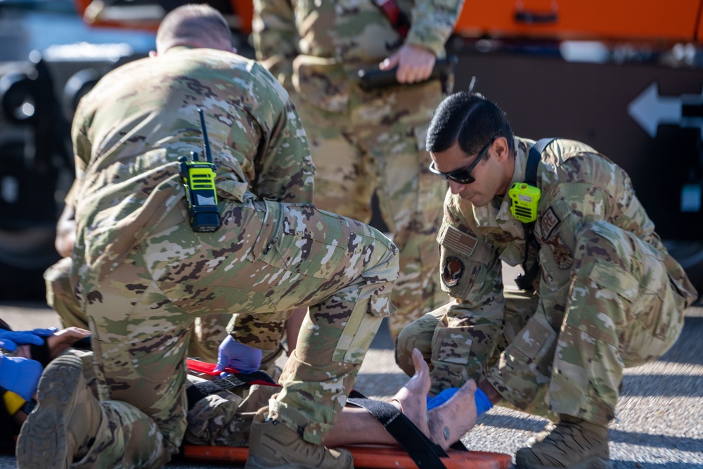 1 SOCES performs a fall protection exercise at Hurlburt Field