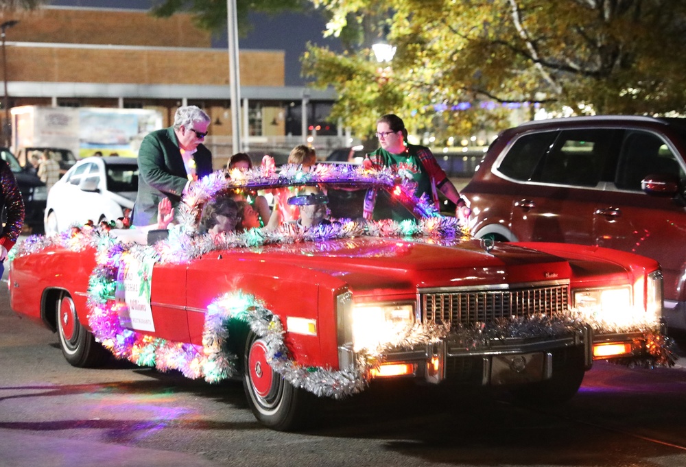 3ID Band Leads Savannah's Annual Lighted Christmas Parade