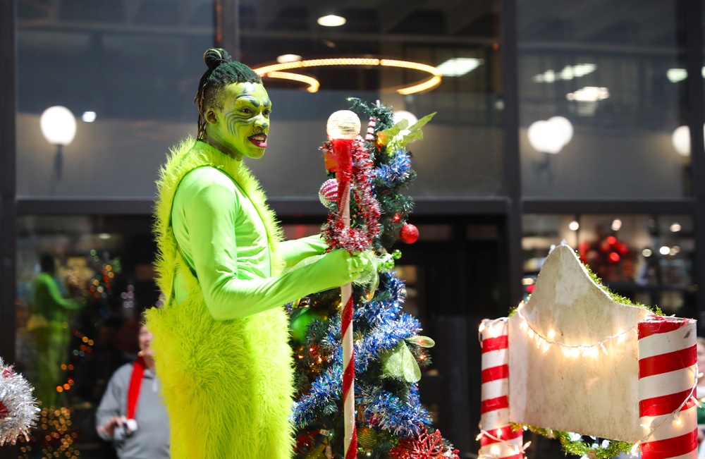 3ID Band Leads Savannah's Annual Lighted Christmas Parade