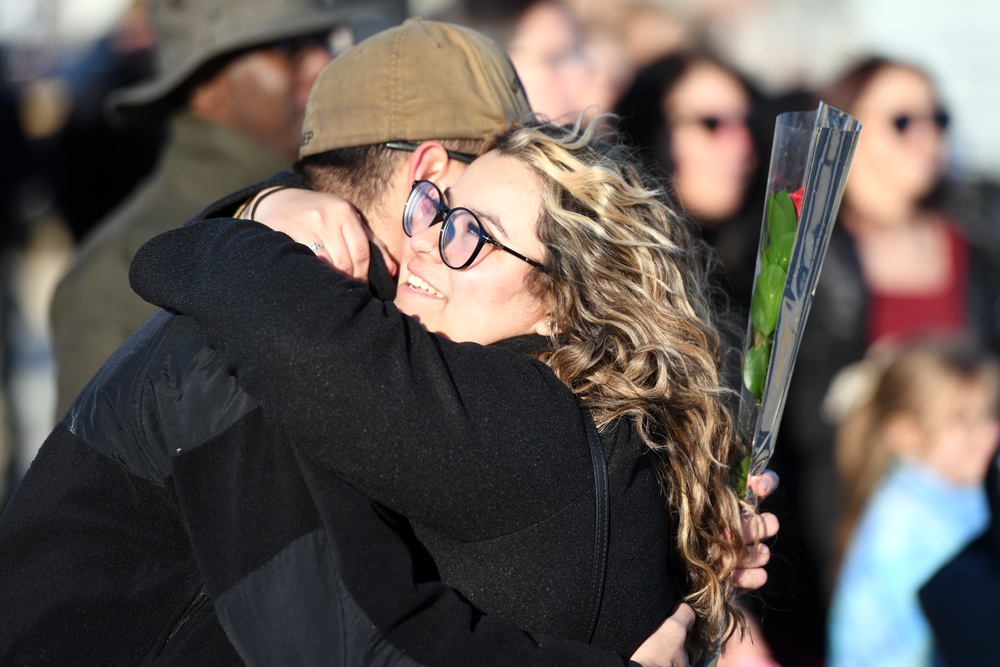 USS South Dakota (SSN 790) returns to homeport from deployed operations