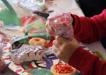 117th Family Readiness Santa's Workshop