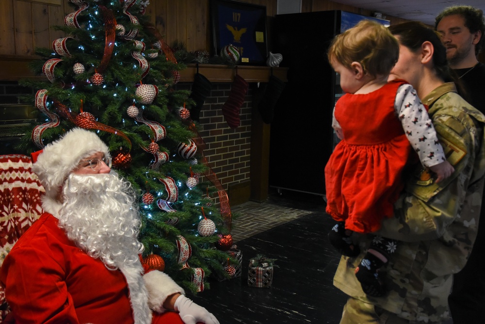 117th Family Readiness Santa's Workshop