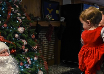 117th Family Readiness Santa's Workshop