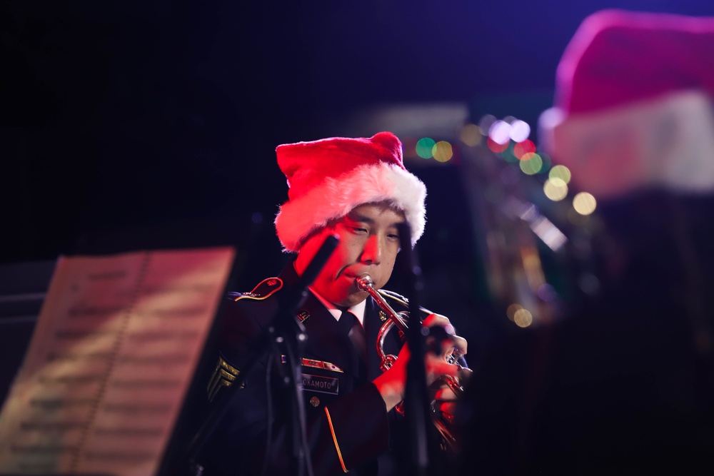 3ID Band Brings the Holiday Cheer to the Riverfront