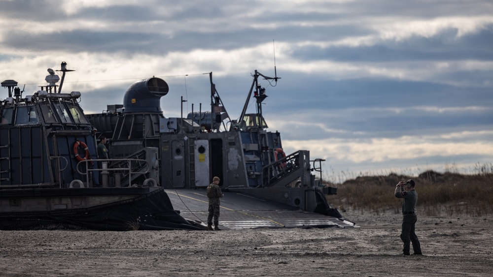 24th MEU Marines Disembark USS New York After PMINT