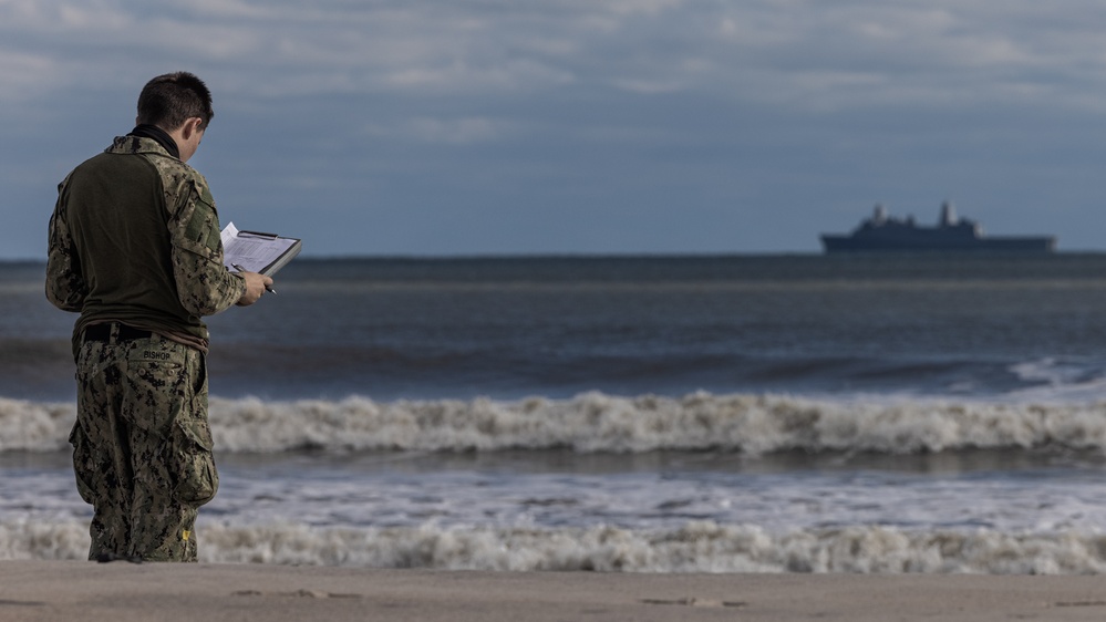 24th MEU Marines Disembark USS New York After PMINT