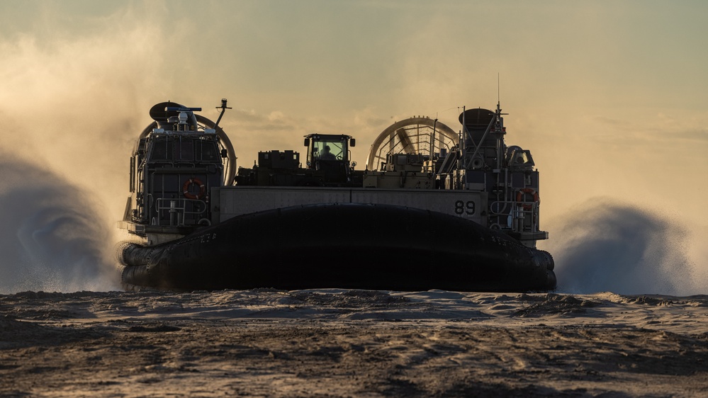 24th MEU Marines Disembark USS New York After PMINT