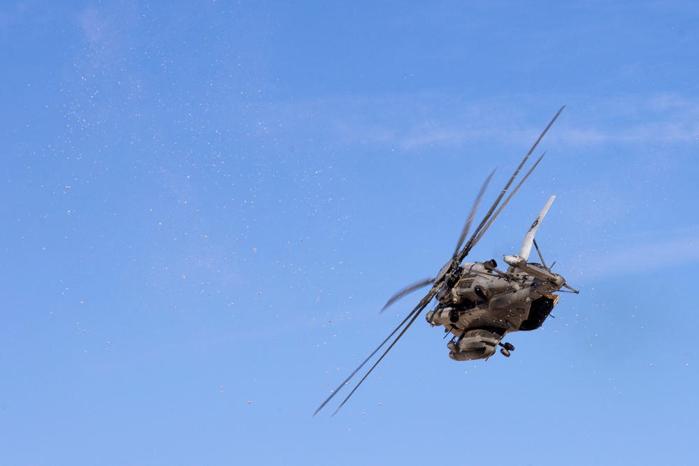 HMH-465 Live Fire and Evasive Maneuvers Exercise