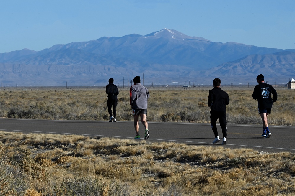 Holloman hosts inaugural Ace of Races marathon