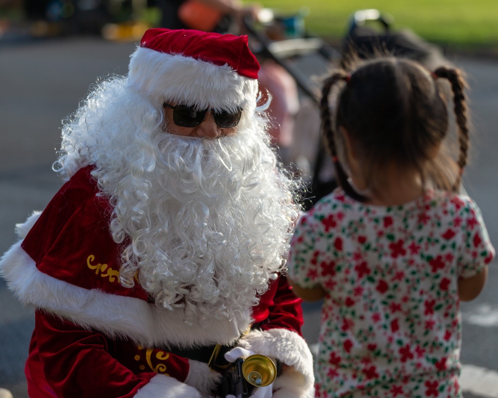 Tripler Army Medical Center's keiki wonderland and holiday tree lighting