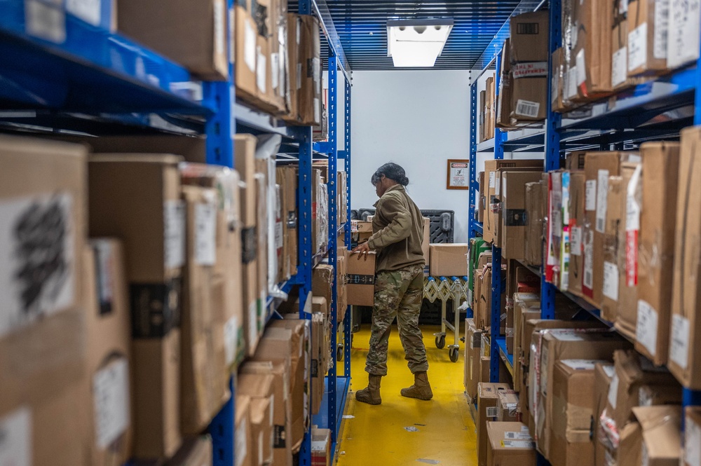 Osan Post Office: Unboxing the holiday season