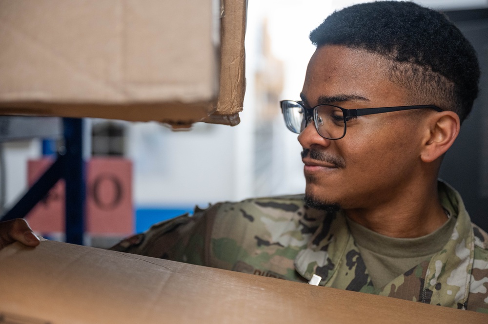 Osan Post Office: Unboxing the holiday season