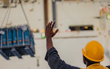 USS Carney (DDG 64) Conducts RAS w/ USNS Medgar Evers (T-AKE 13)