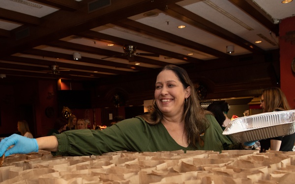 Sweet surprises: Christmas cookies delivered to RAB dorm Airmen
