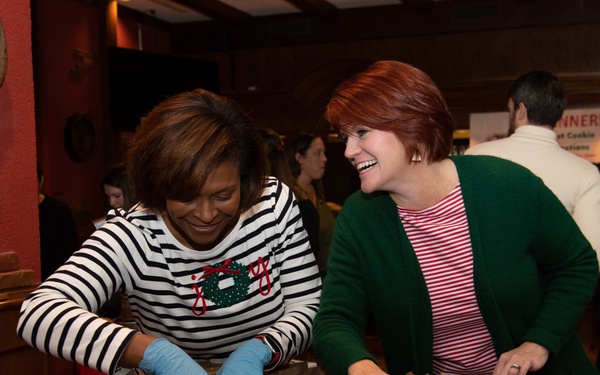 Sweet surprises: Christmas cookies delivered to RAB dorm Airmen