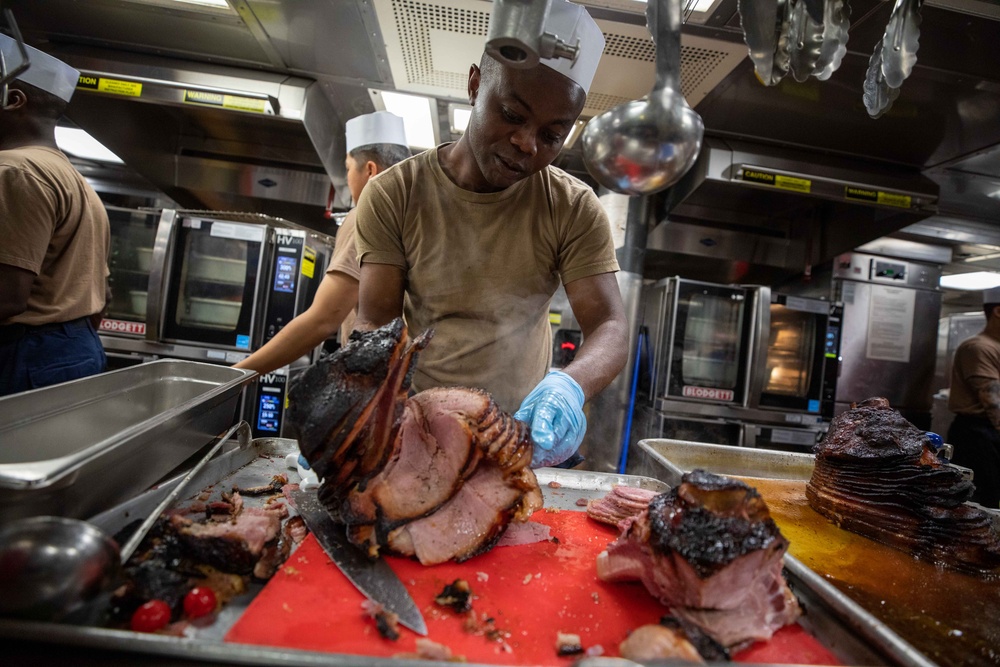 USS Carney (DDG 64) Celebrates Thanksgiving