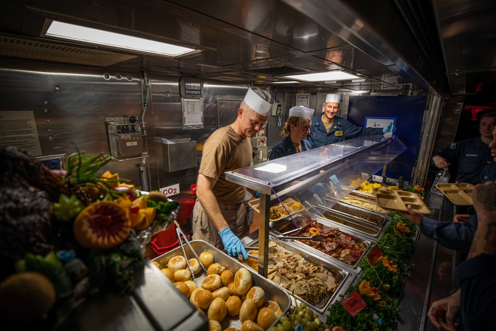 USS Carney (DDG 64) Celebrates Thanksgiving