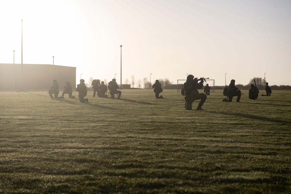 423d SFS completes weeklong weapons and tactics training