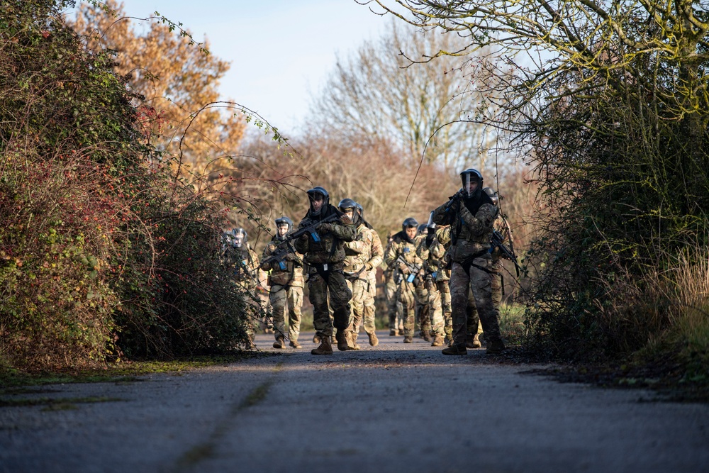 423d SFS completes weeklong weapons and tactics training