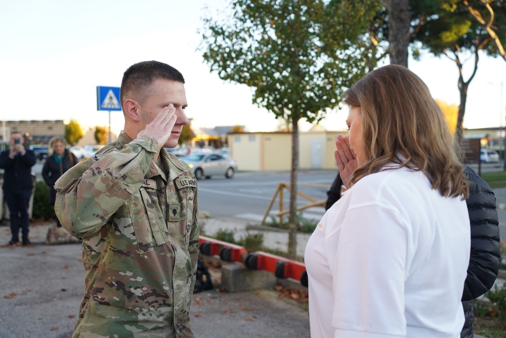 Army Reserve Connects with the Vicenza Military Community