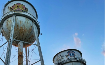Historic water tanks soon to vanish from Central Kentucky landscape