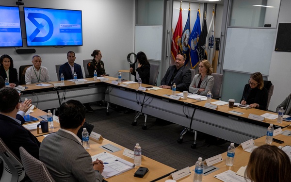 DSD Visits DIU, Kodiak Robotics, Skydio