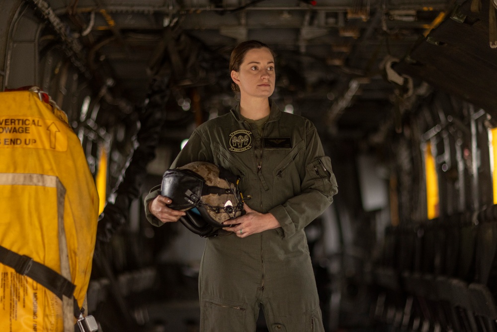 Celebrating 50 Years Women Flying in the Navy: Capt. Karah Jaeb Portraits