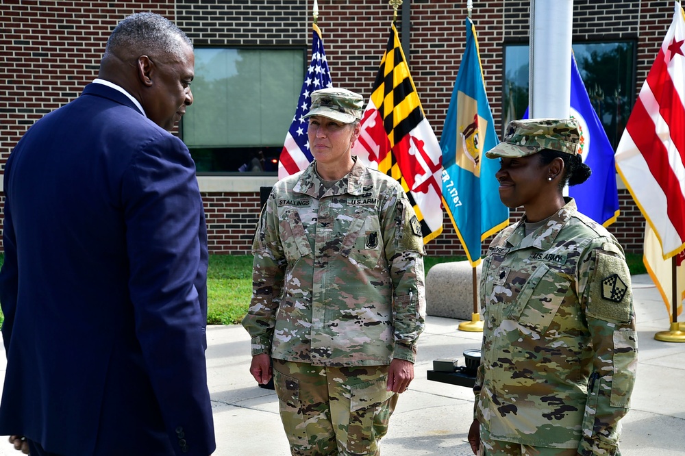 SECDEF Swears in New Recruits at Fort Meade