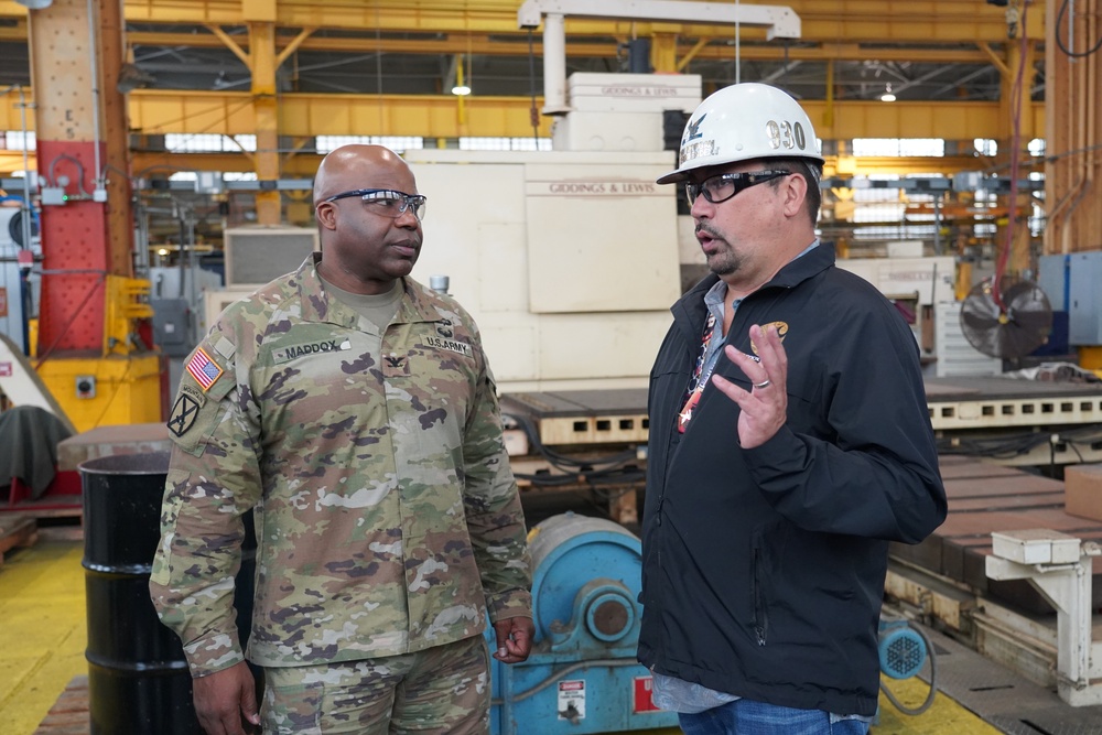 U.S. Army Col. Landis Maddox Visits Pearl Harbor Naval Shipyard